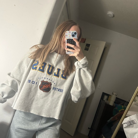 CROPPED NHL VINTAGE STL BLUES CREWNECK - Picture 1 of 4